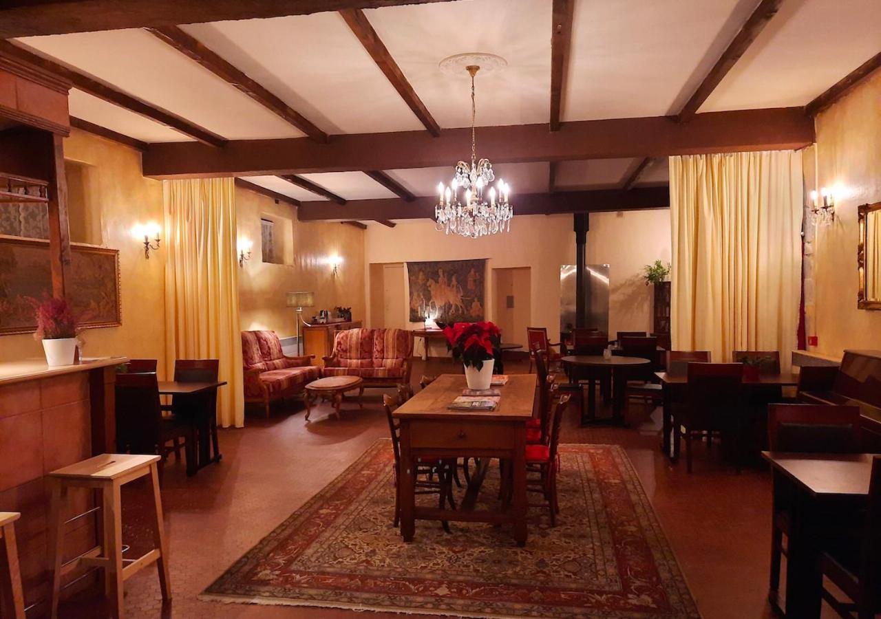 Domaine Lou Castet Bed & Breakfast Tuzaguet Екстериор снимка