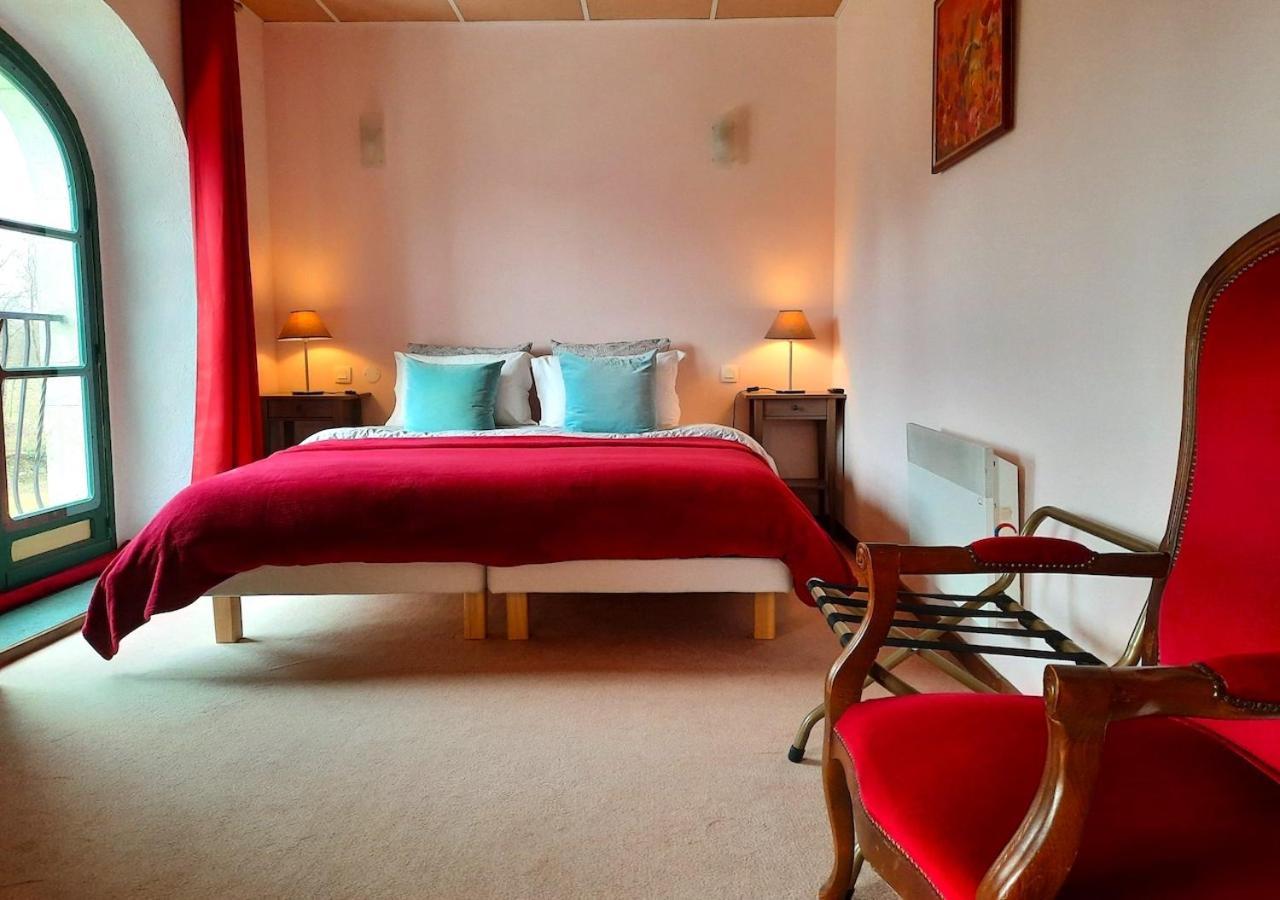 Domaine Lou Castet Bed & Breakfast Tuzaguet Екстериор снимка